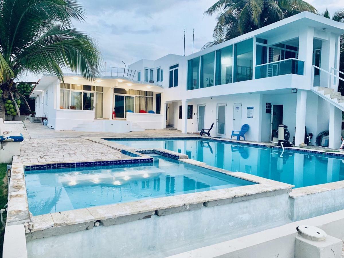 Islote Ventana Al Atlantico At Arecibo 681 Ocean Drive 아파트 외부 사진